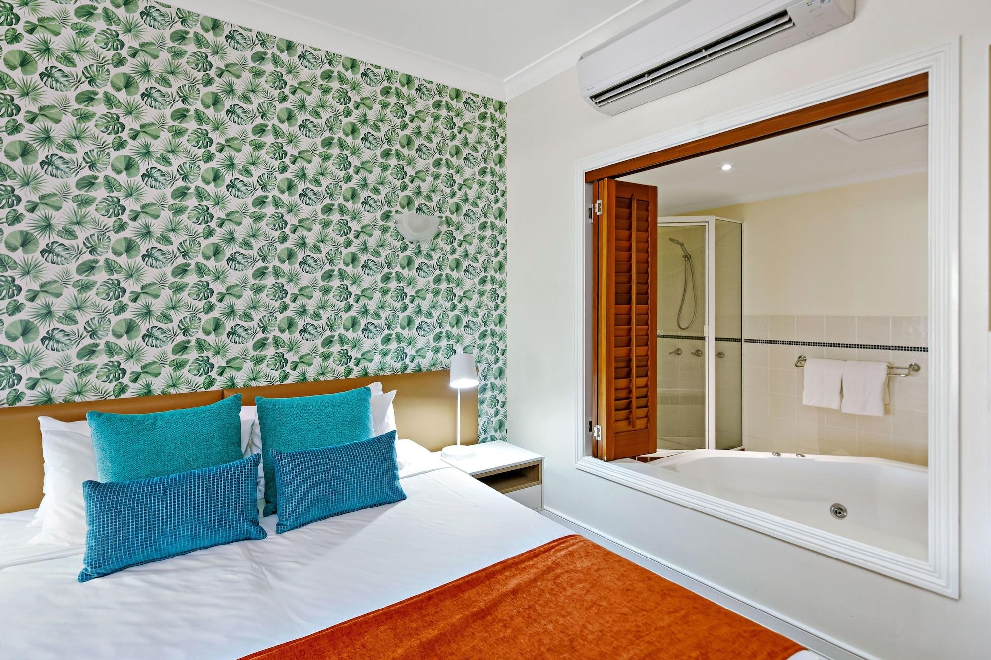 Hotel Mantra On The Inlet Port Douglas Exterior foto