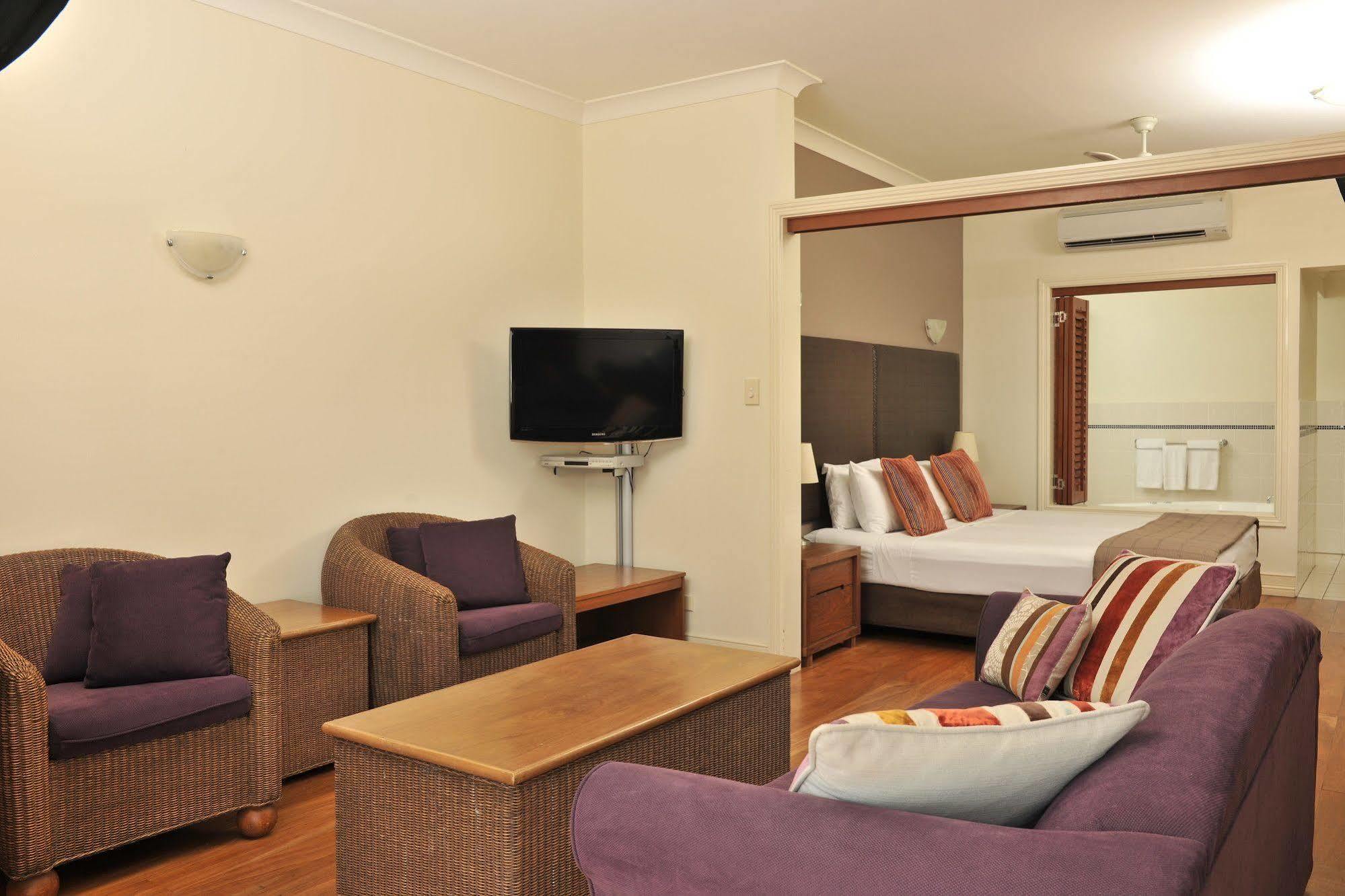 Hotel Mantra On The Inlet Port Douglas Exterior foto