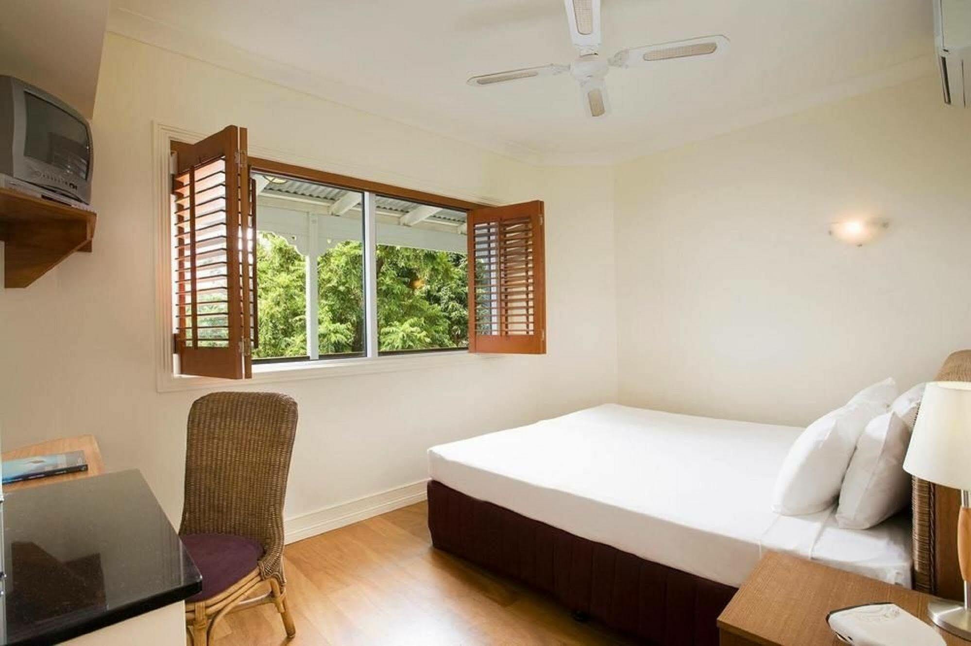 Hotel Mantra On The Inlet Port Douglas Exterior foto
